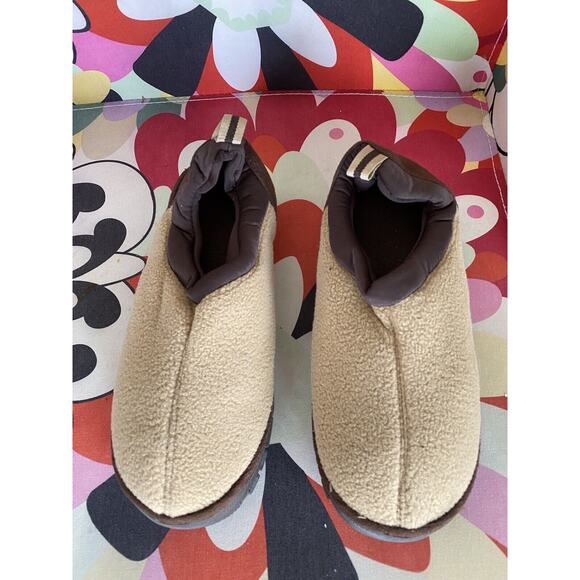 Home slippers with back. Made from fleece, very warm and cozy. Size M New No Tag - Picture 2 of 6